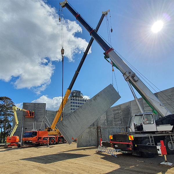 homestead-construction-precast-concrete-install-speed